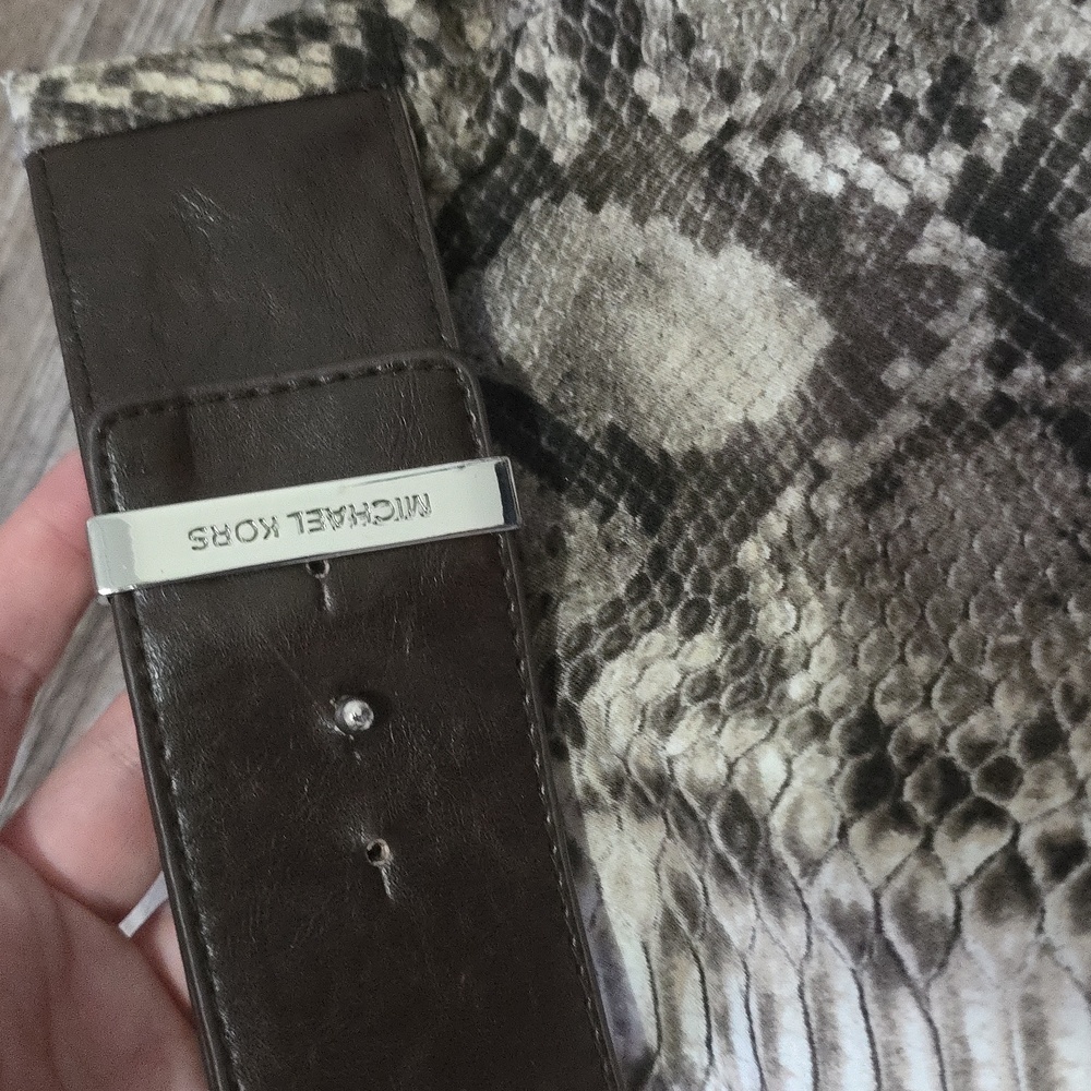 Michael Kors Brown Snakeskin Pencil Skirt - Picture 3 of 6